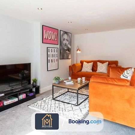 הרוגייט Stylish Two Bed Town Centre Apartment By Movida Property Group Short Lets & Serviced Accommodation With Parking מראה חיצוני תמונה