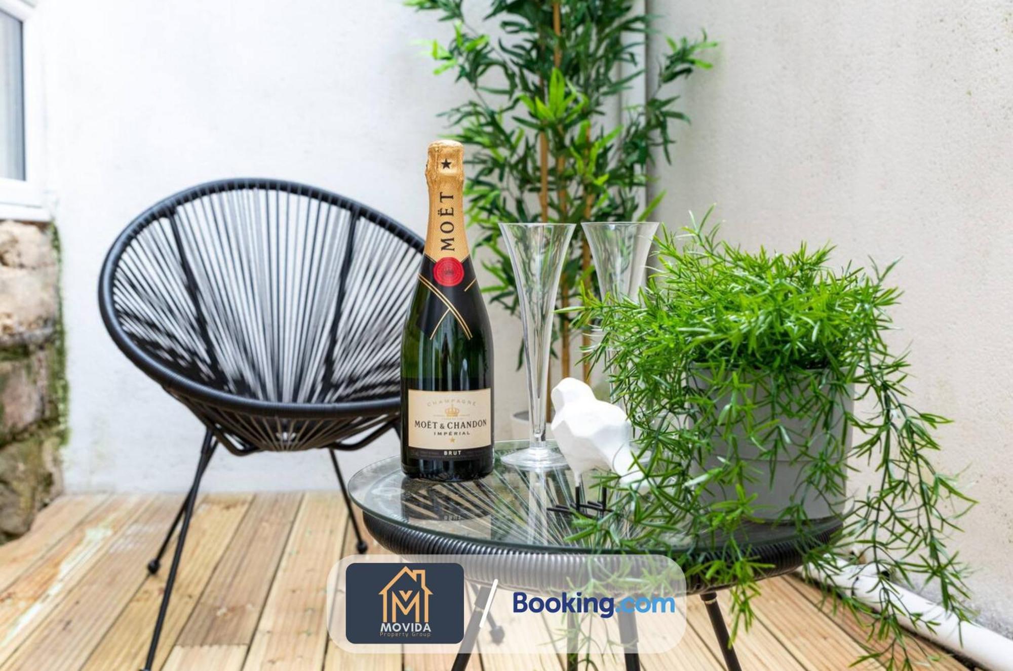 הרוגייט Stylish Two Bed Town Centre Apartment By Movida Property Group Short Lets & Serviced Accommodation With Parking מראה חיצוני תמונה