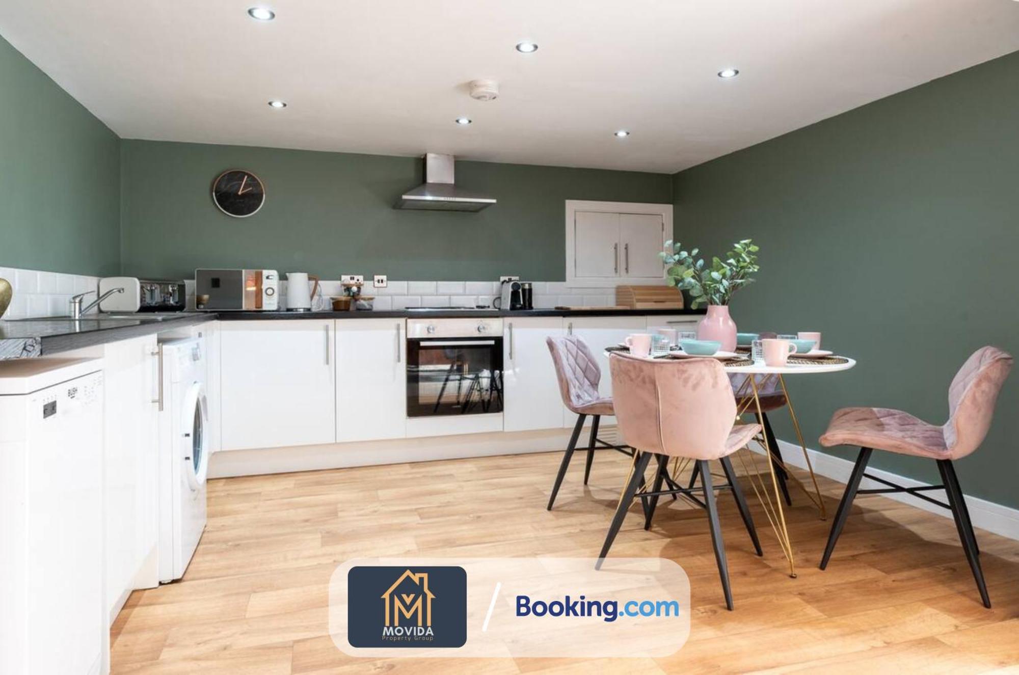 הרוגייט Stylish Two Bed Town Centre Apartment By Movida Property Group Short Lets & Serviced Accommodation With Parking מראה חיצוני תמונה